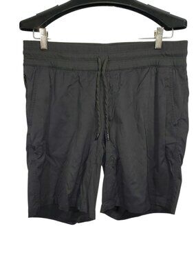 The North Face Nylon Shorts Women's L Black Pull-On Hiking Travel Athletic